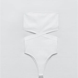 Zara Strapless White Bodysuit🤍